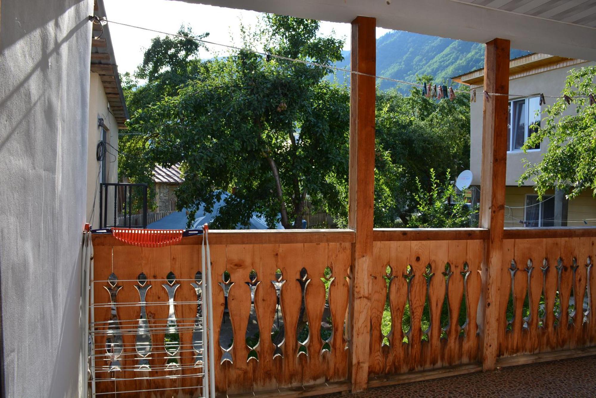 House In Mestia Zewnętrze zdjęcie
